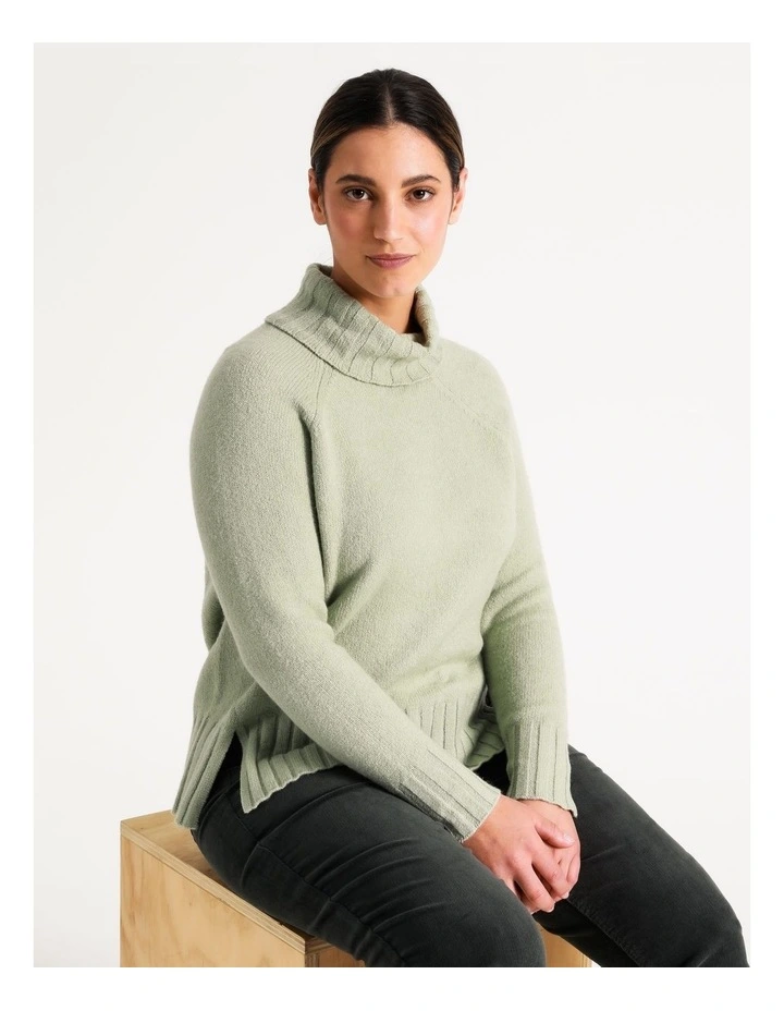 Brand new β Regatta Roll Neck Raglan Sleeve Jumper In Dusty Green π 1 Brand new β Regatta Roll Neck Raglan Sleeve Jumper In Dusty Green π
