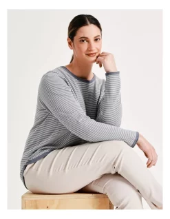 Best deal π Regatta Crew Neck Long Sleeve Jumper With Curved Hem Blue Stripe π―